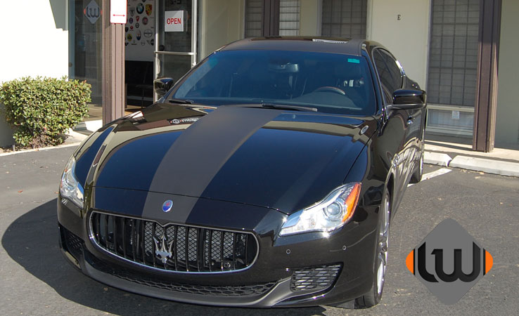 Maserati_matteblack_accent_wrap