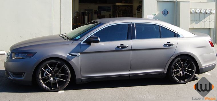 Ford-Taurus-1